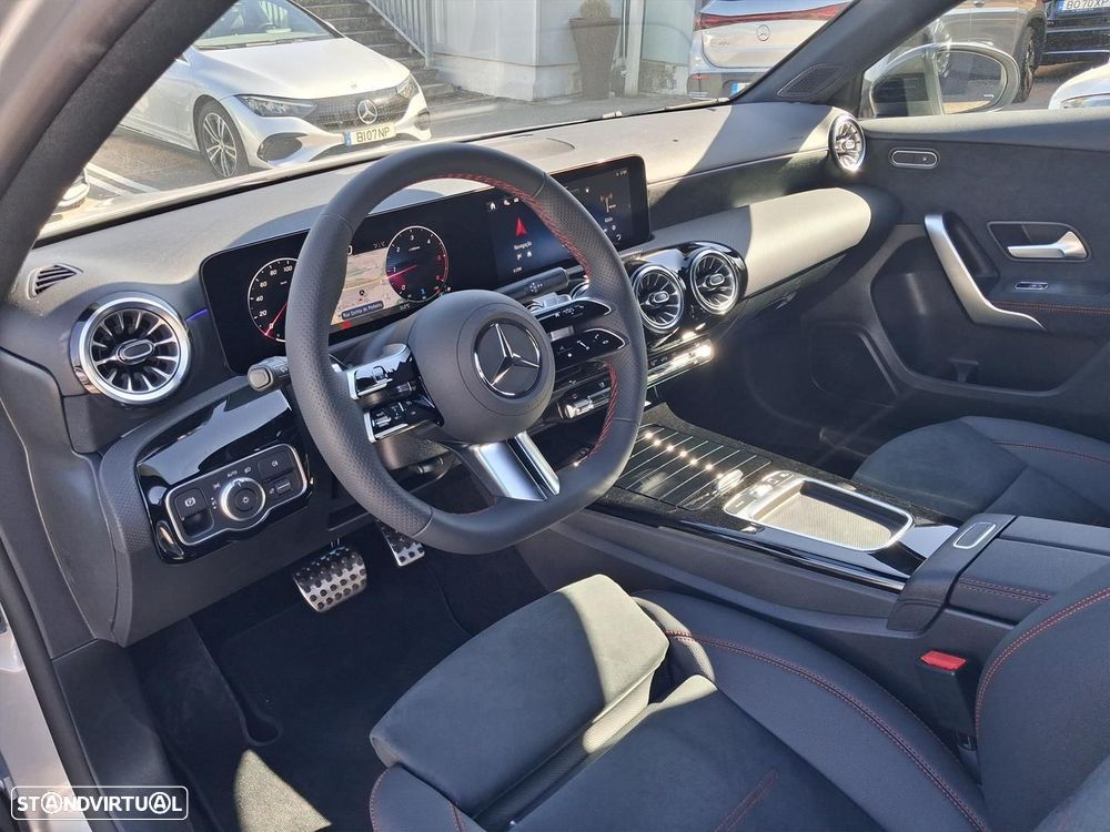 Mercedes-Benz A 180 d - 11