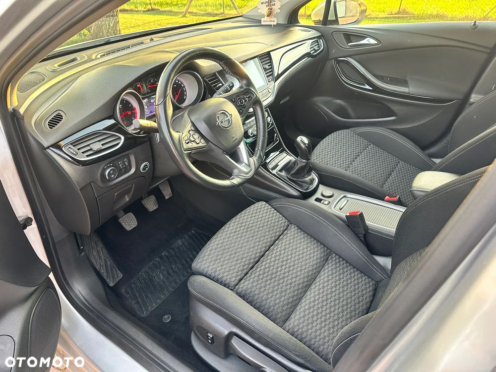 Opel Astra V 1.4 T Elite - 12