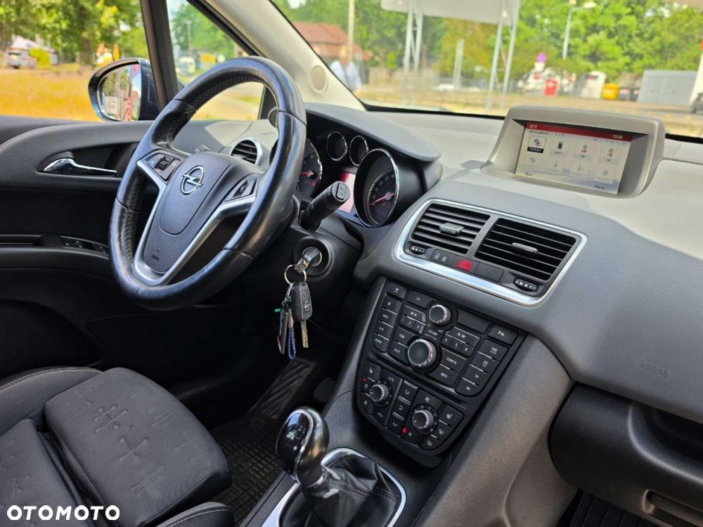 Opel Meriva - 31