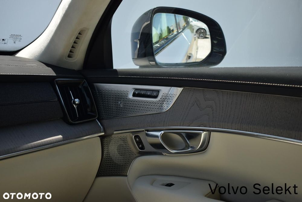 Volvo XC 90 - 18