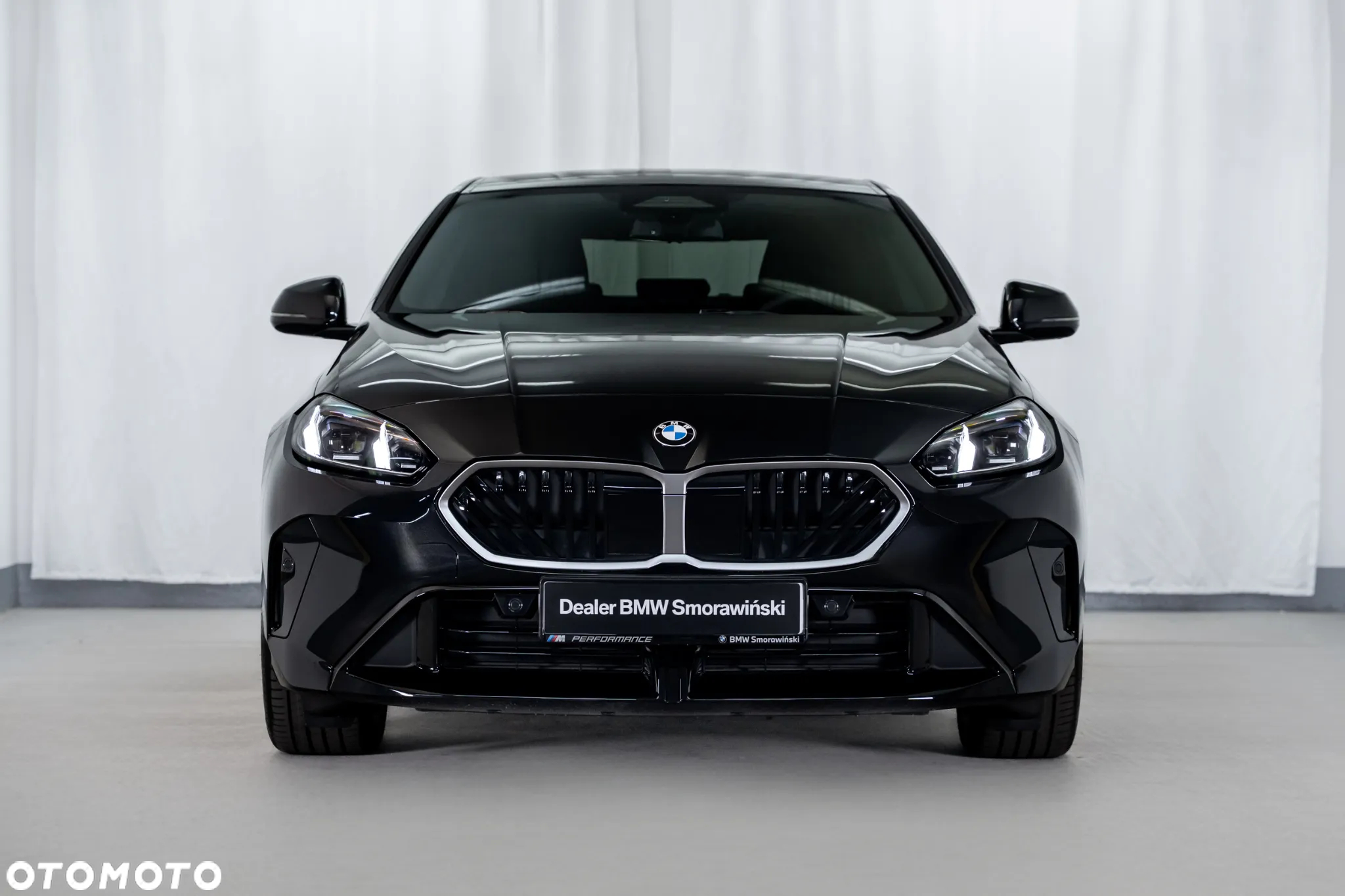 BMW Seria 2 218d M Sport - 4