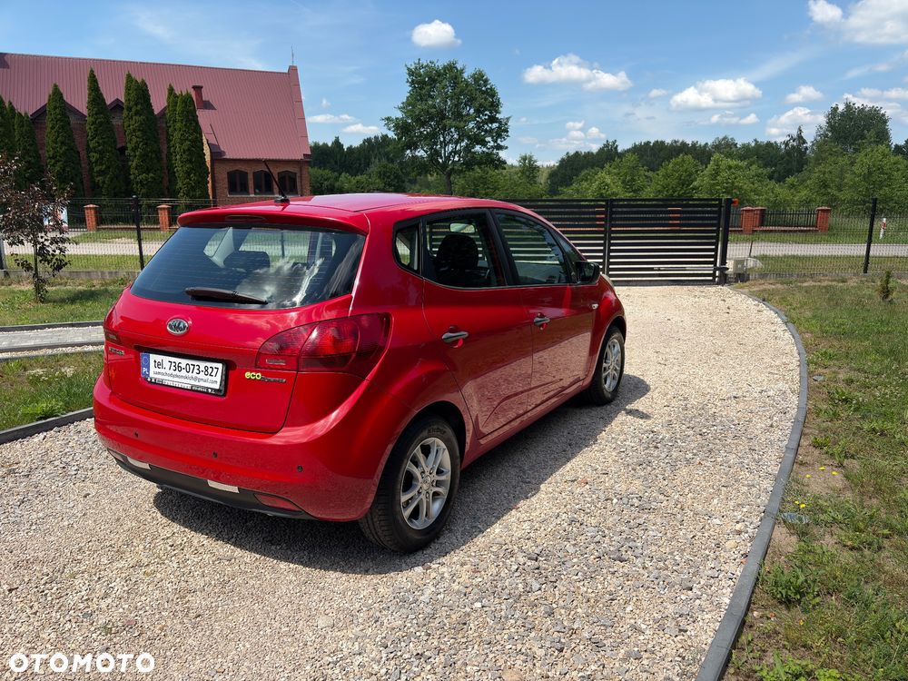 Kia Venga - 5