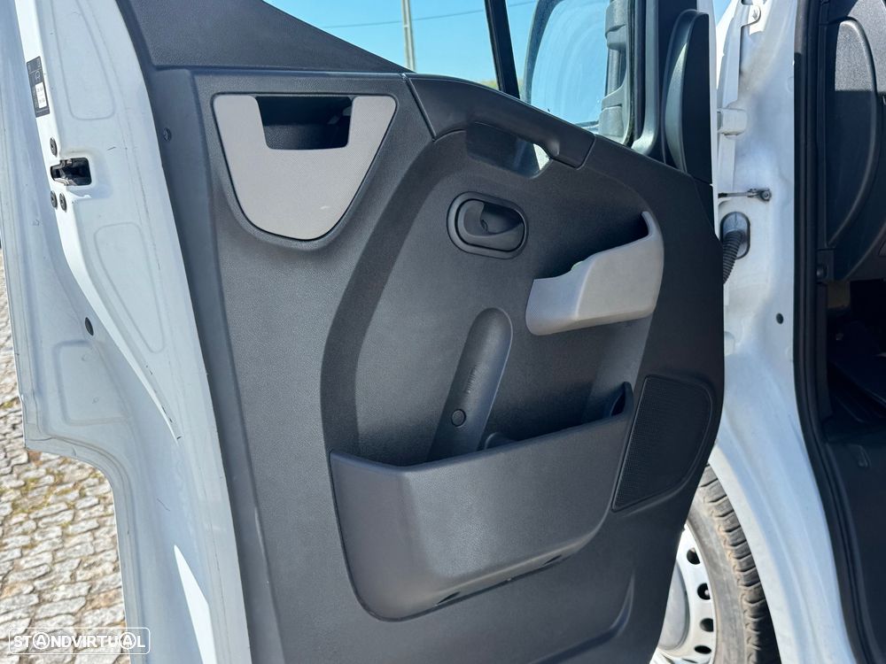 Renault Master - 12