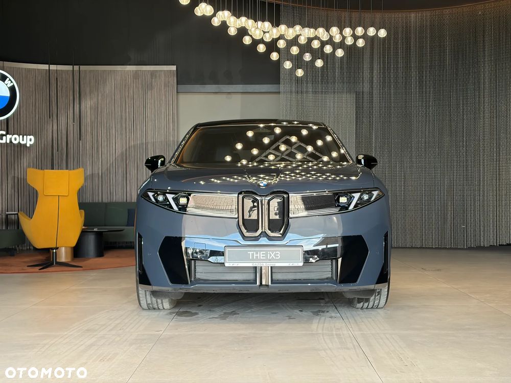 BMW iX3 50 xDrive 113.4kWh - 9
