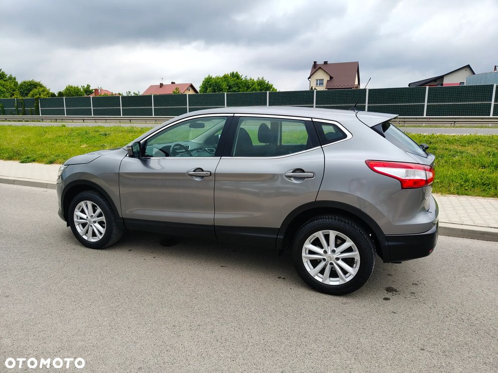 Nissan Qashqai 1.2 DIG-T Acenta EU6 - 9