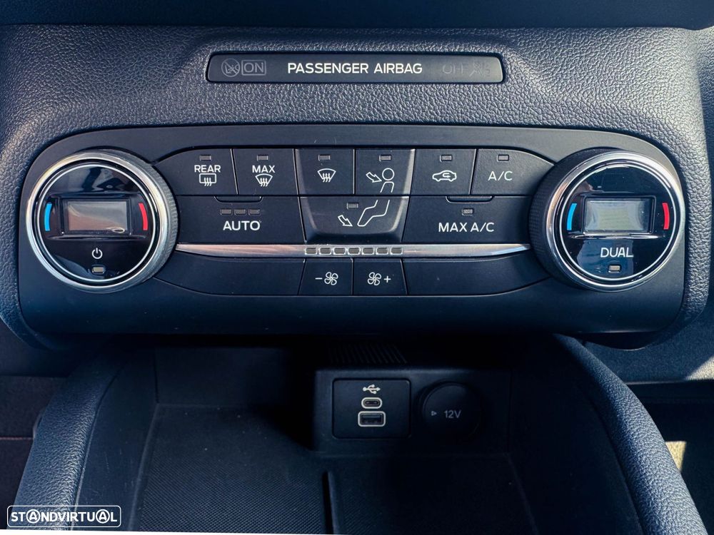 Ford Kuga 1.5 EcoBoost ST-Line - 13