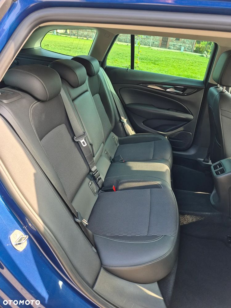 Opel Insignia 1.6 CDTI Innovation - 26