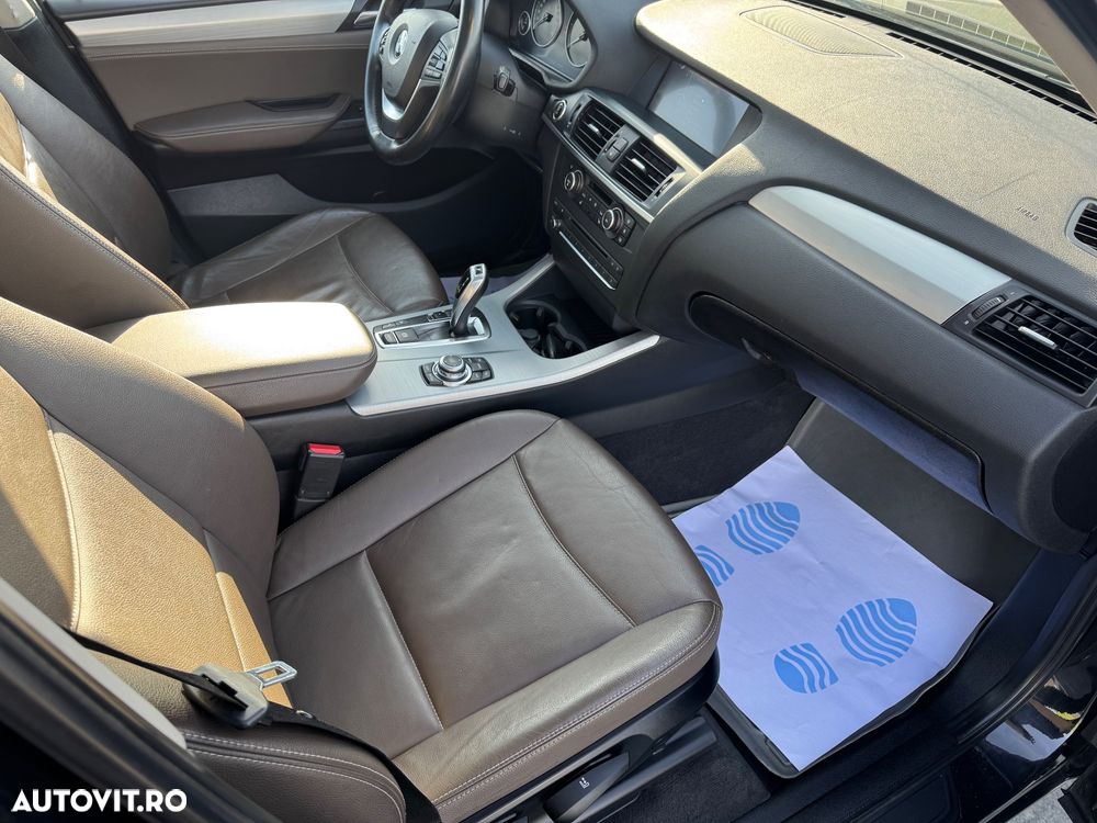 BMW X3 xDrive20d Aut. - 12