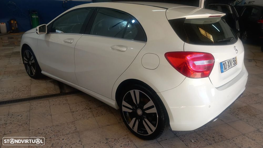 Mercedes-Benz A 180 CDI (BlueEFFICIENCY) Urban - 4