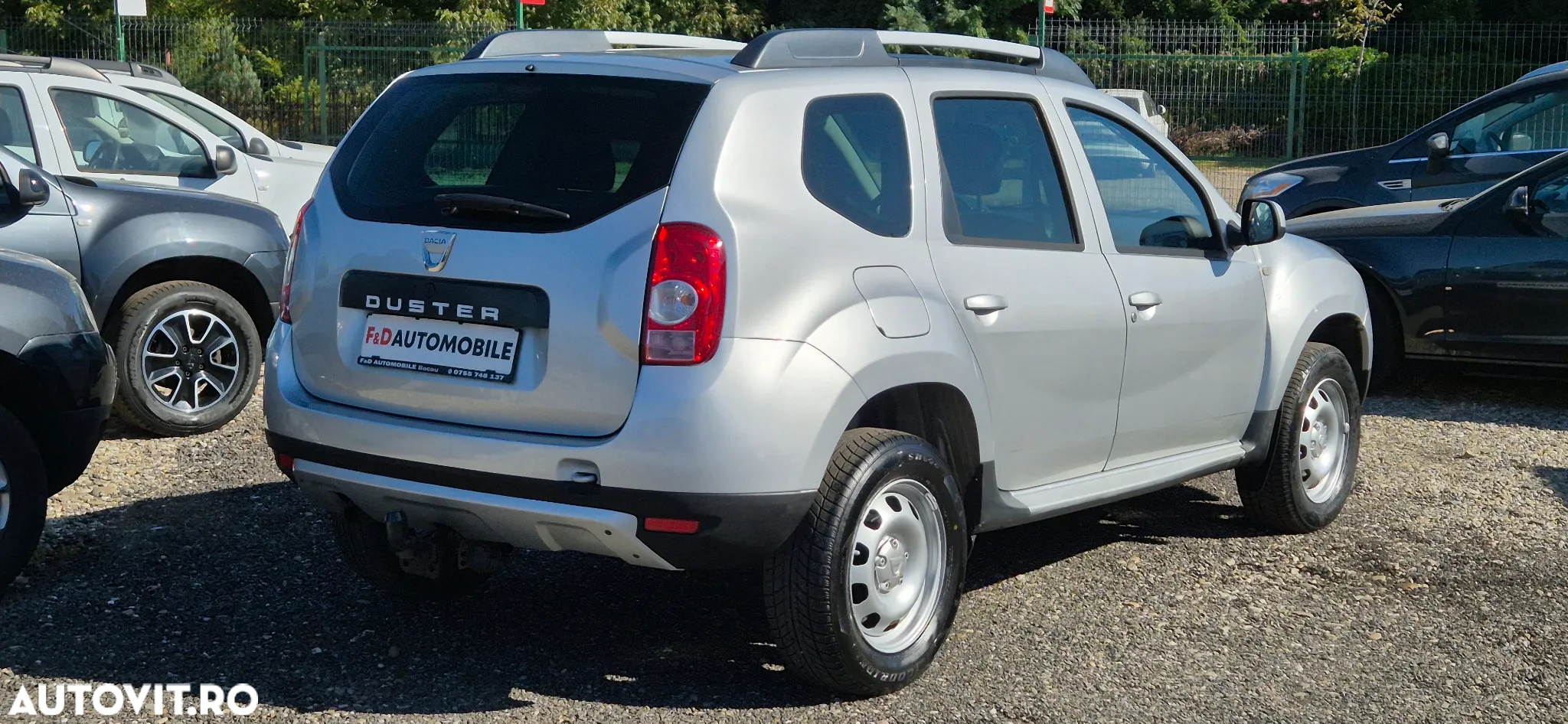 Dacia Duster 1.6 4x2 Laureate - 5