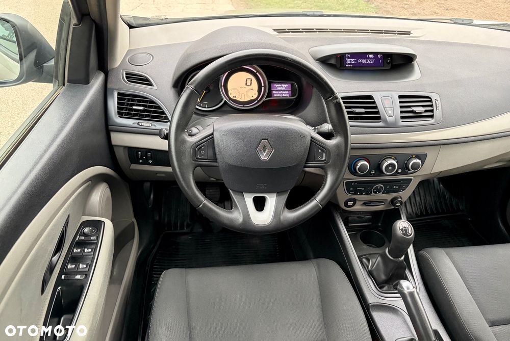 Renault Megane dCi 90 FAP Expression - 11