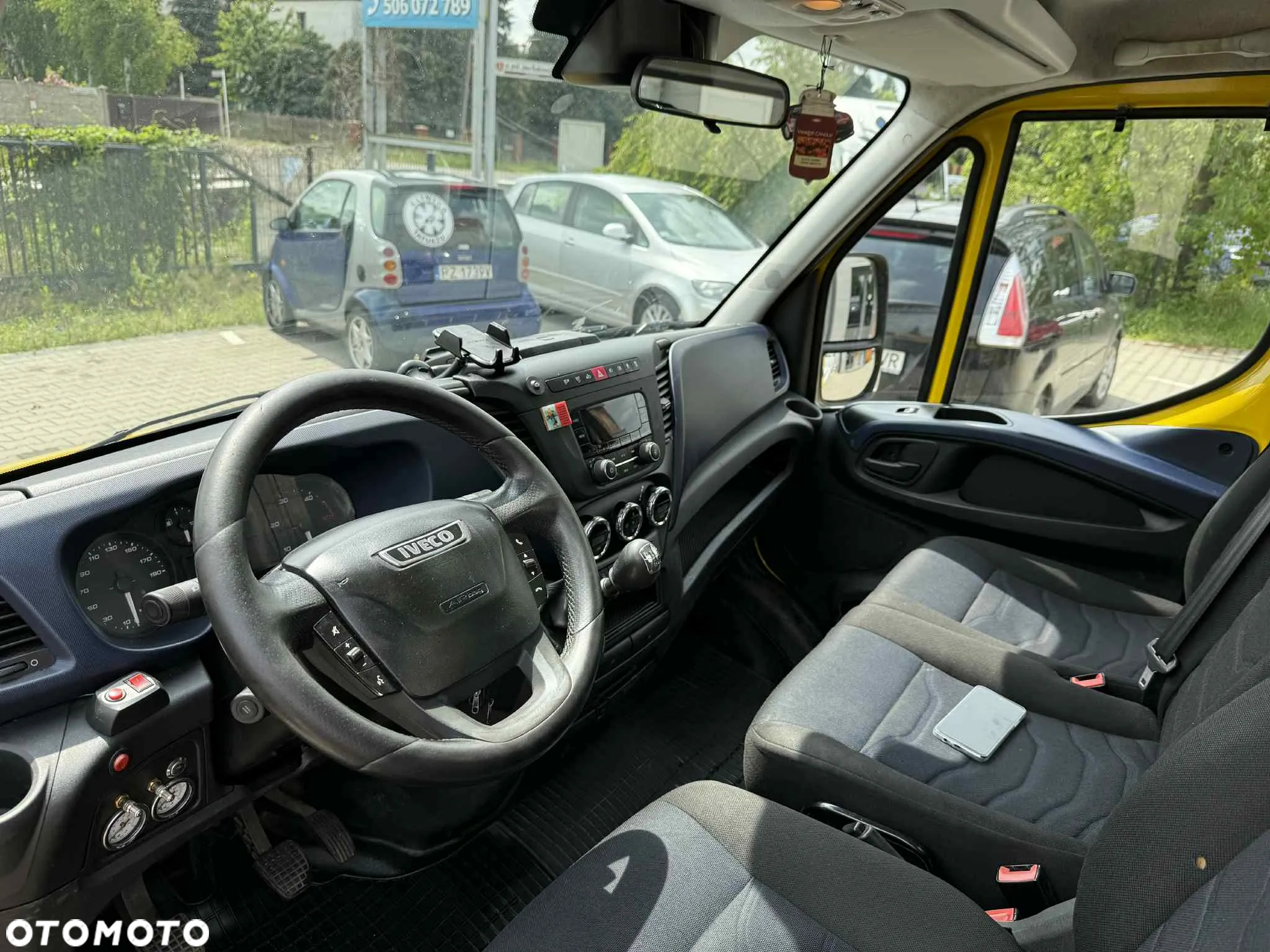 Iveco DAILY 35S18 polmar VAT 23, pierwszy wł, pneumatyka, pomoc drogowa, wciągarka - 4