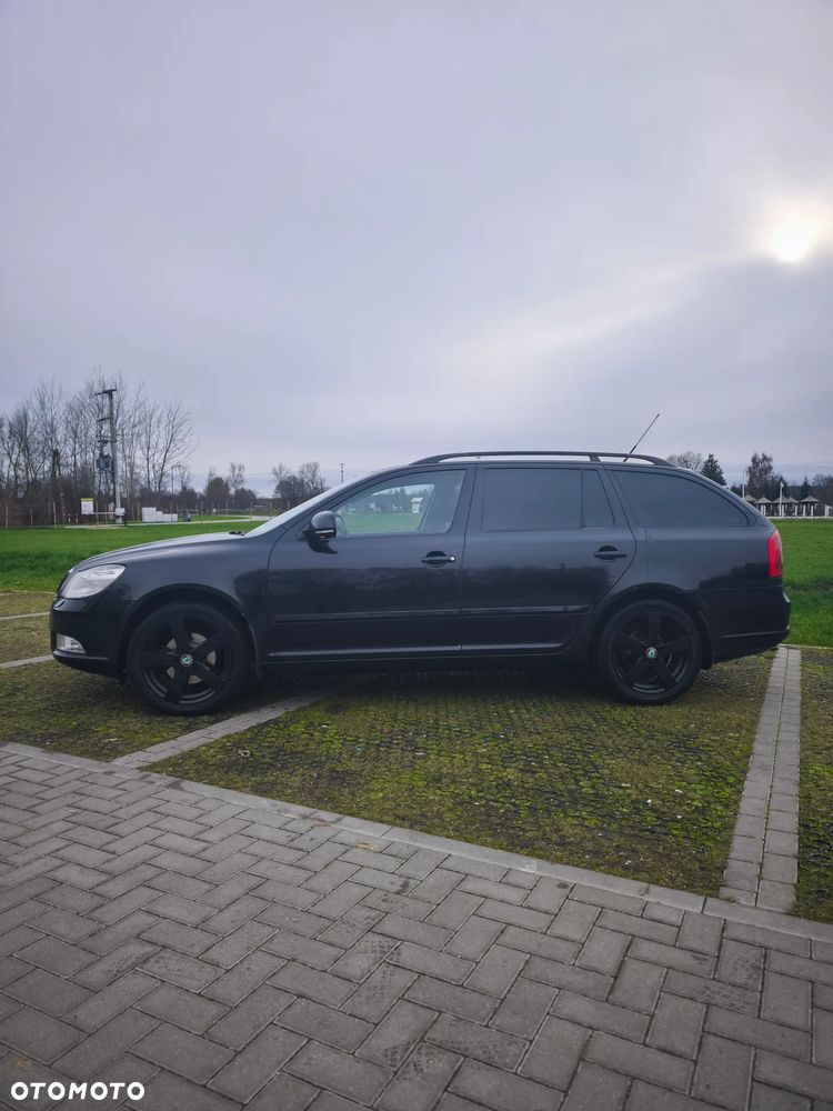 Skoda Octavia - 2