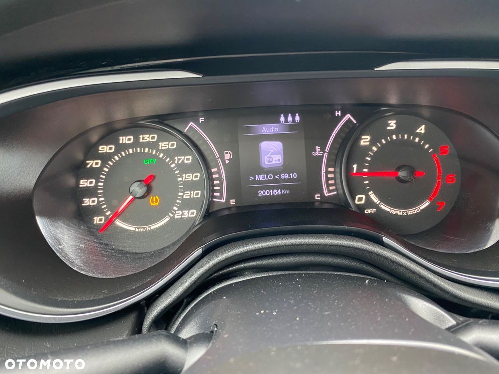 Fiat Tipo 1.6 MultiJet 16v Lounge - 25