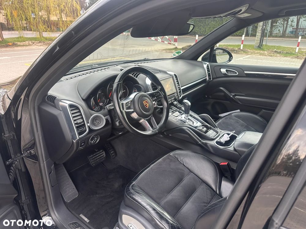 Porsche Cayenne Platinum Edition - 5
