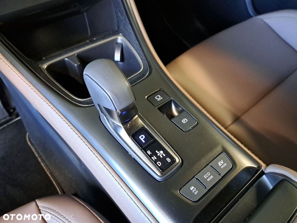 Lexus LBX 1.5 Hybrid Elegant - 27