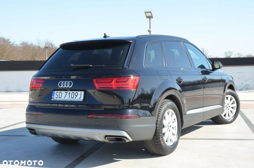 Audi Q7 - 16
