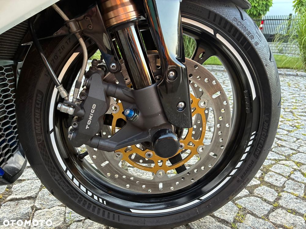 Suzuki GSX-R - 29