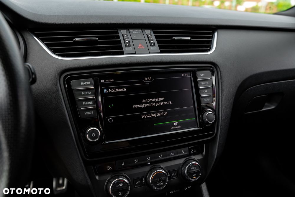 Skoda Octavia 2.0 TDI (Green tec) 4x4 DSG RS - 37