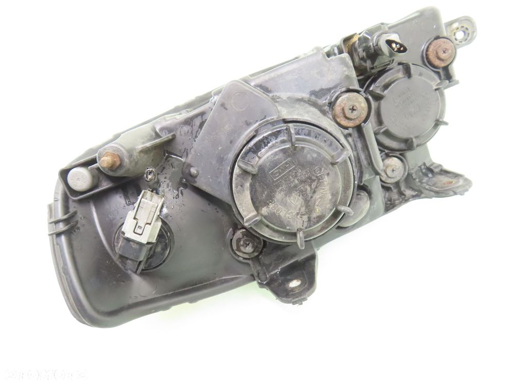 LAMPA PRAWA PRZEDNIA HYUNDAI COUPE II (GK) - 2
