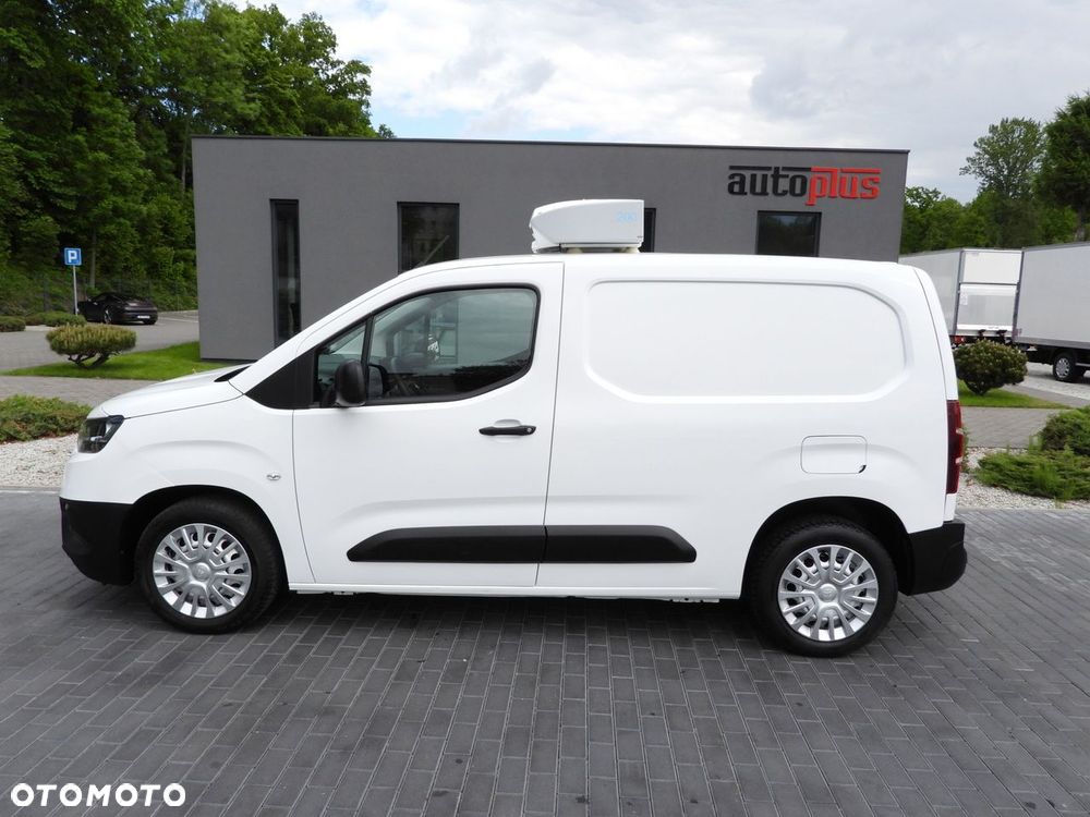 Toyota PROACE CITY  FURGON CHŁODNIA  -15*C ZASILANIE 230V TEMPOMAT KLIMATYZACJA  100KM - 10
