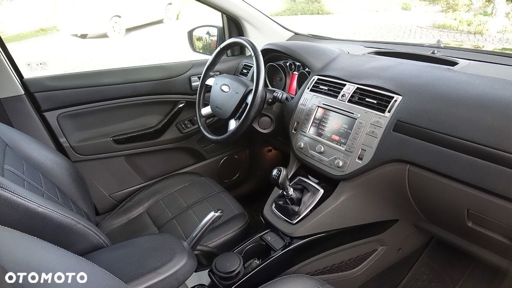 Ford Kuga - 7