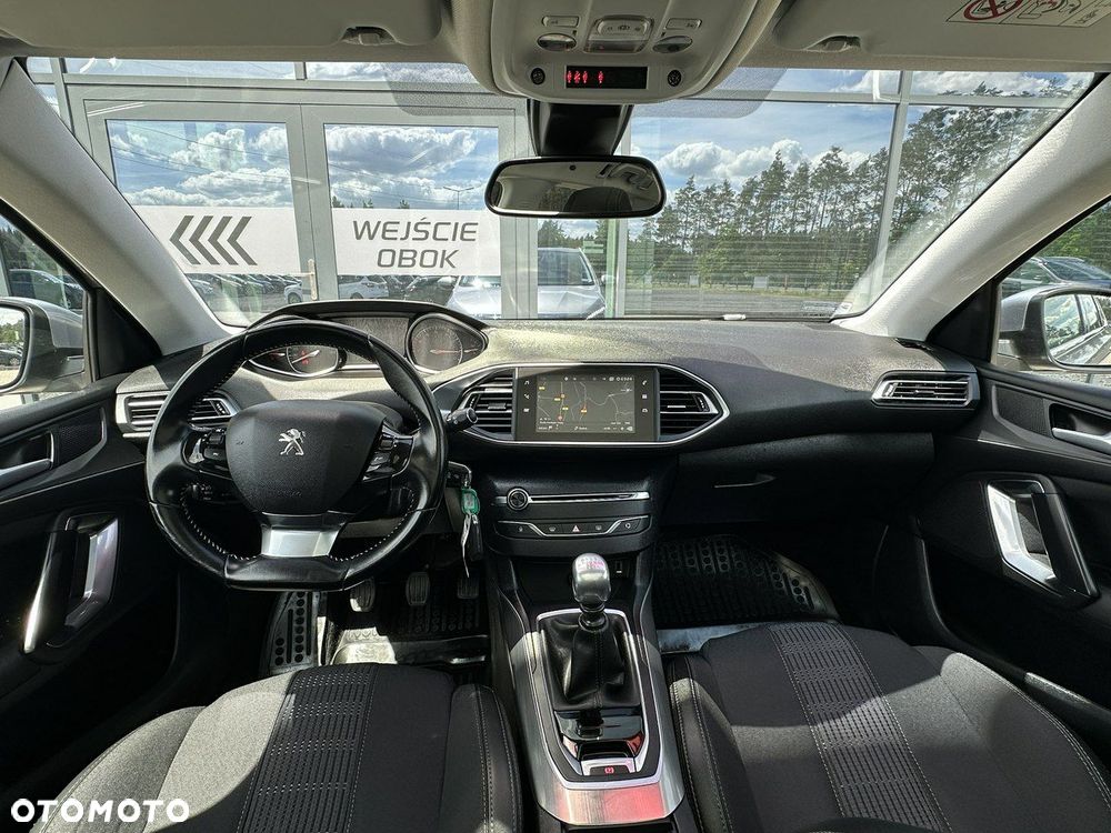 Peugeot 308 1.2 PureTech Allure S&S - 9