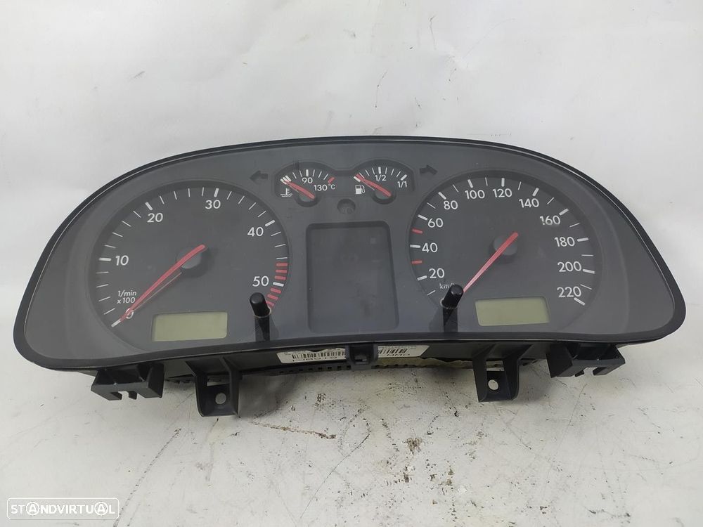 QUADRANTE VOLKSWAGEN BORA 1999 -1J0919881D - 1