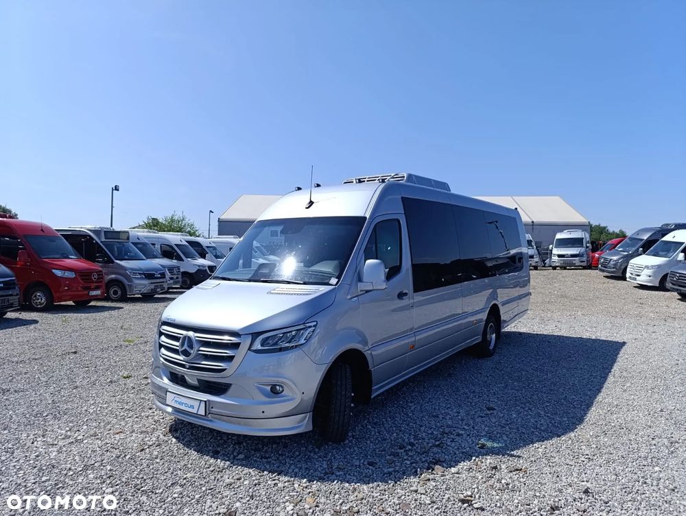 Mercedes-Benz Sprinter 519 - 8