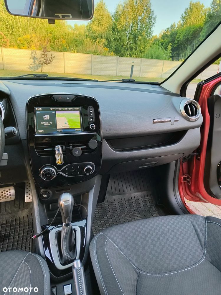 Renault Clio TCe 120 EDC GT - 11