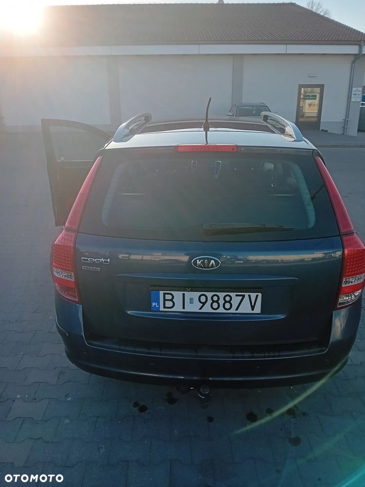 Kia Ceed 1.6 CVVT ISG Spirit - 7