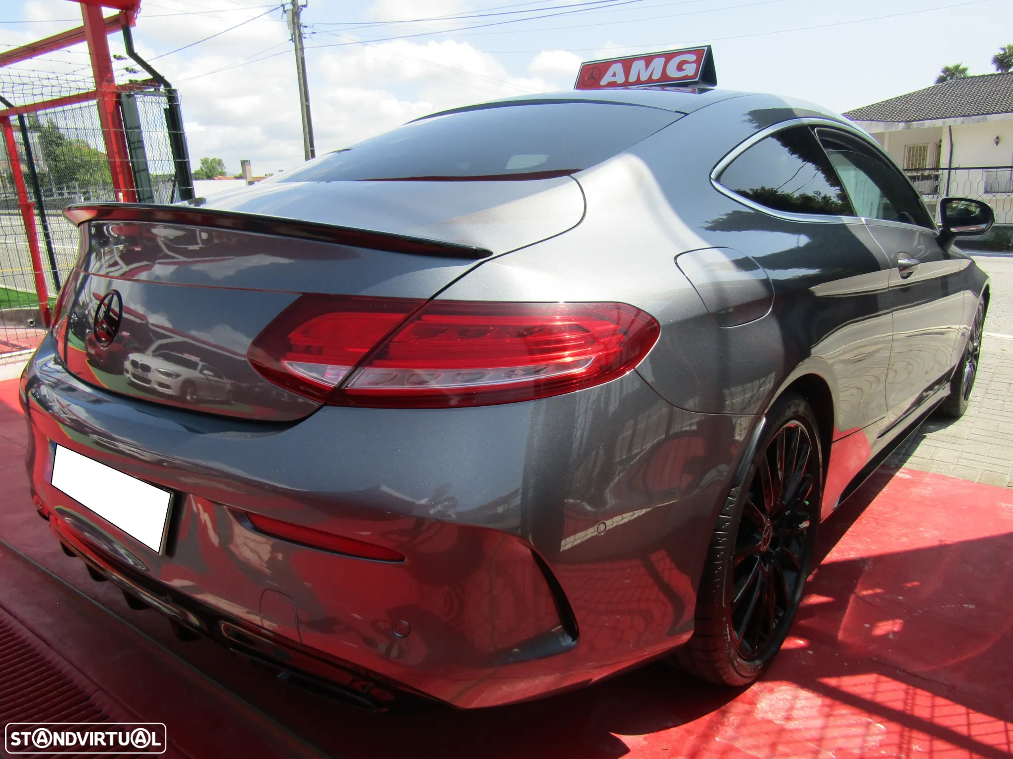 Mercedes-Benz C 180 Coupe 7G-TRONIC AMG Line - 25