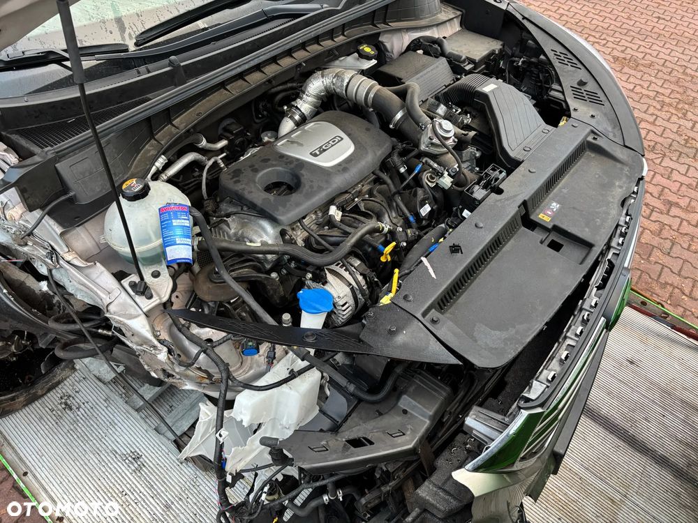 Hyundai Tucson 1.6 Turbo 4WD DCT Trend - 12