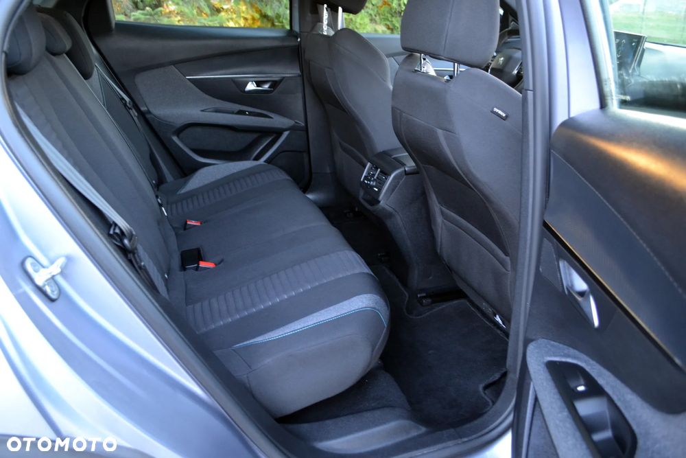 Peugeot 3008 - 25