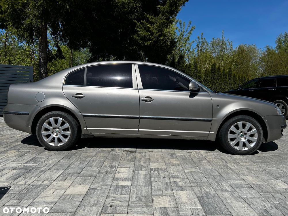 Skoda Superb 1.8T Classic - 4