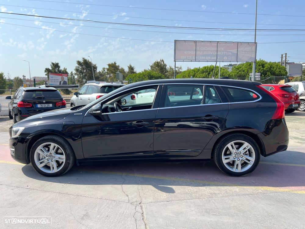 Volvo V60 D6 Plug-In-Hybrid AWD Geartronic Momentum - 8