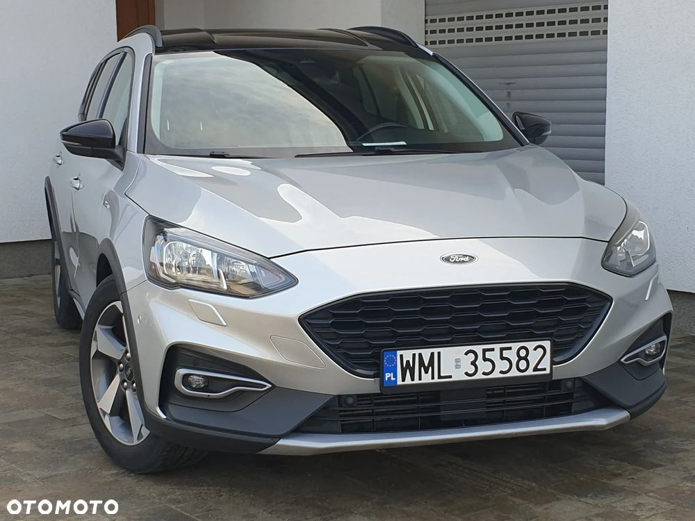 Ford Focus 1.0 EcoBoost Active X - 4