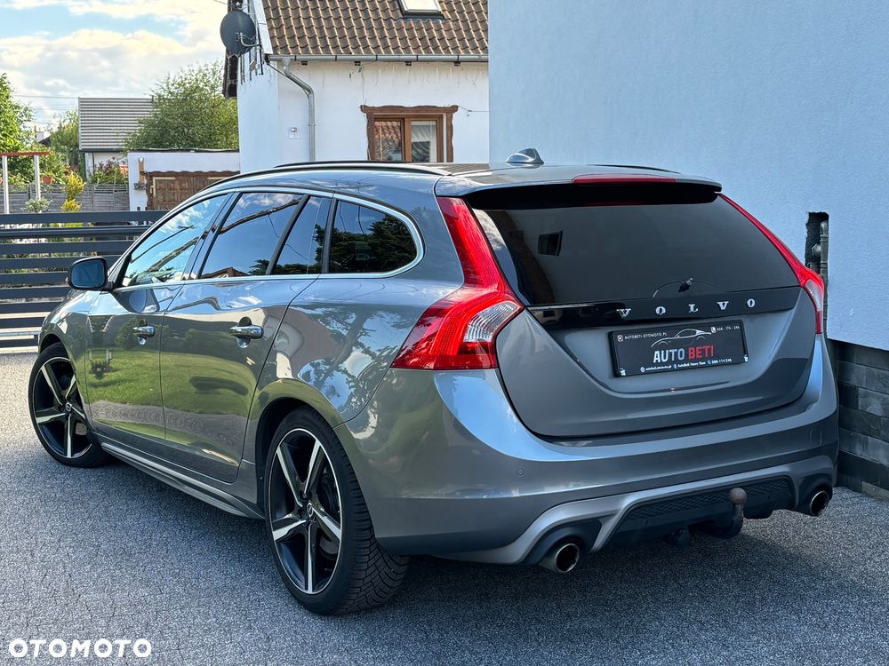 Volvo V60 D5 Geartronic RDesign - 4