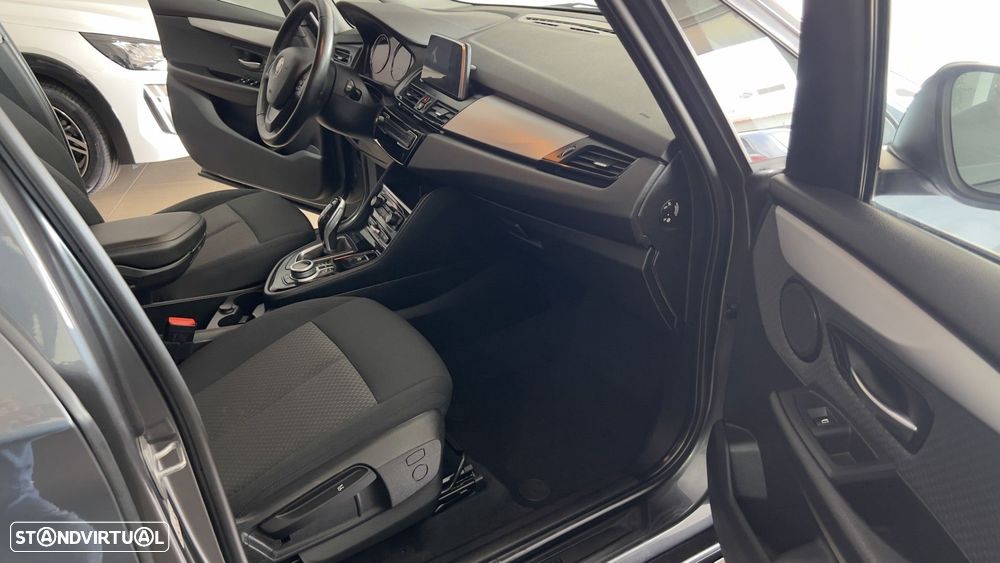 BMW 216 Active Tourer d Aut. Luxury Line - 13