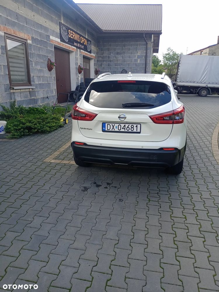 Nissan Qashqai 1.3 DIG-T N-Style - 4