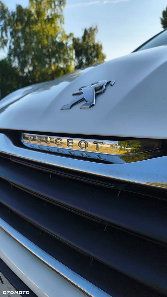 Peugeot 308 2.0 Blue HDi Allure S&S - 6