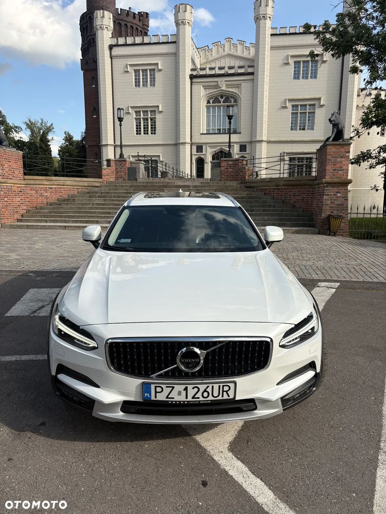 Volvo V90 Cross Country D5 AWD - 4