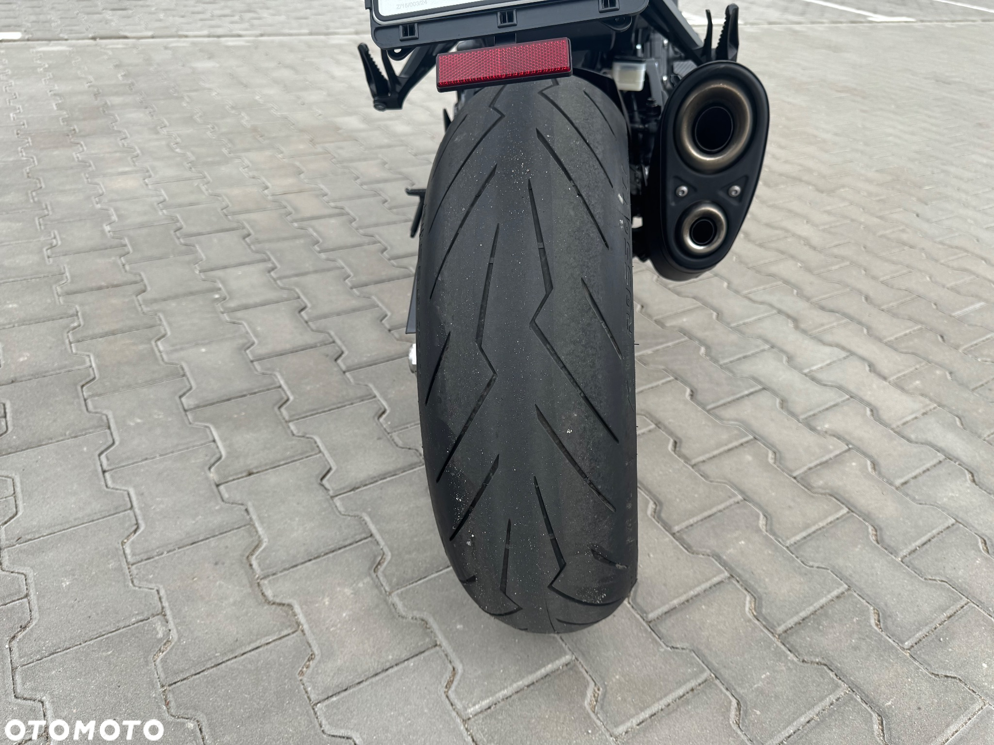 Honda CB - 16
