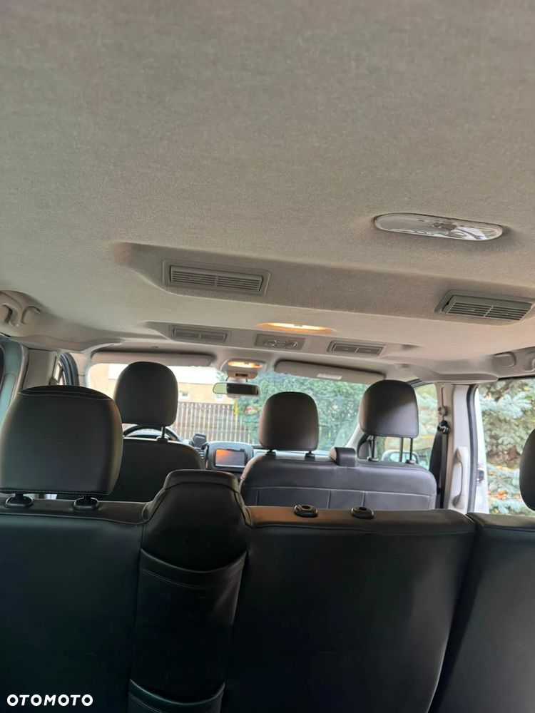 Opel Vivaro L2H1 2.9t Edition - 10