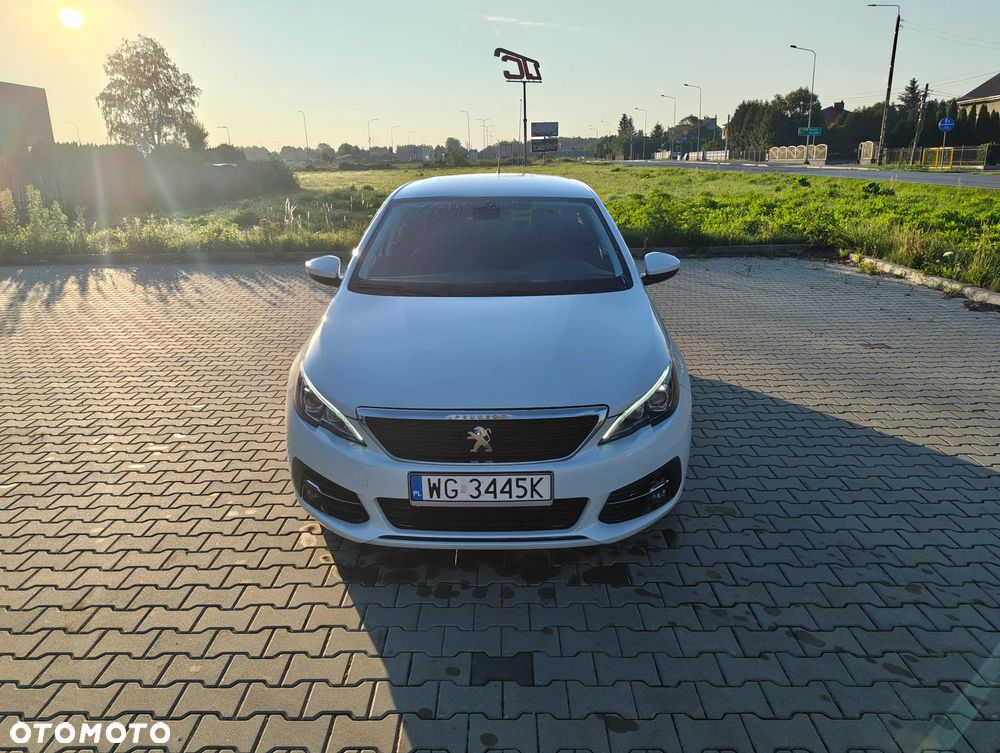 Peugeot 308 BlueHDi 130 EAT8 Stop & Start Allure - 7