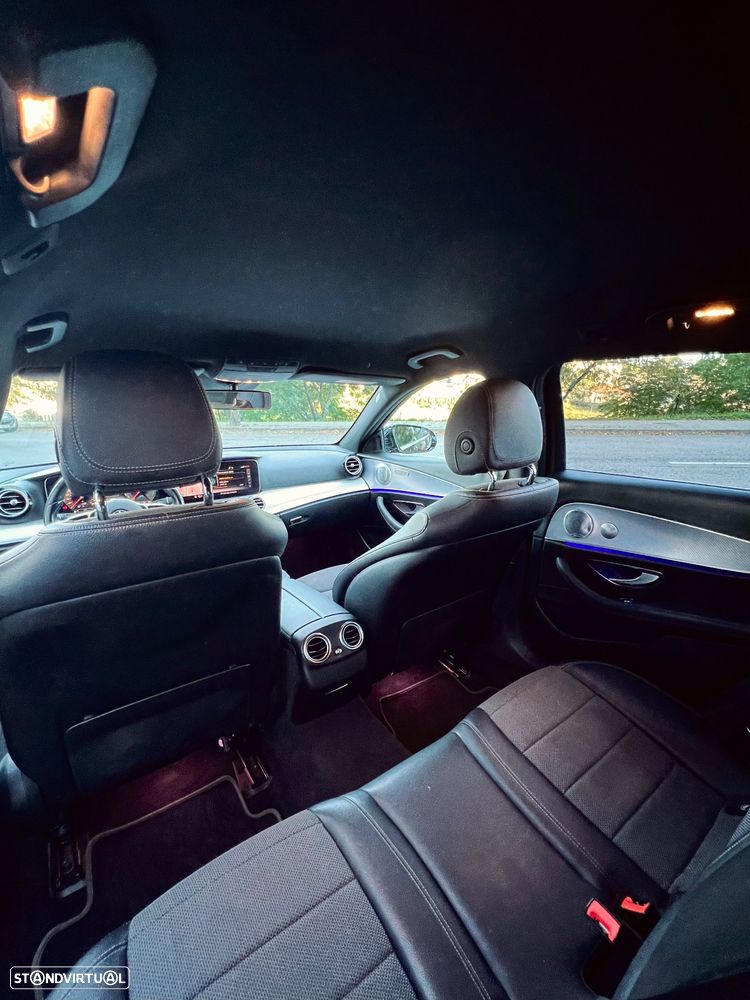 Mercedes-Benz E 300 Bluetec Hybrid Avantgarde - 14