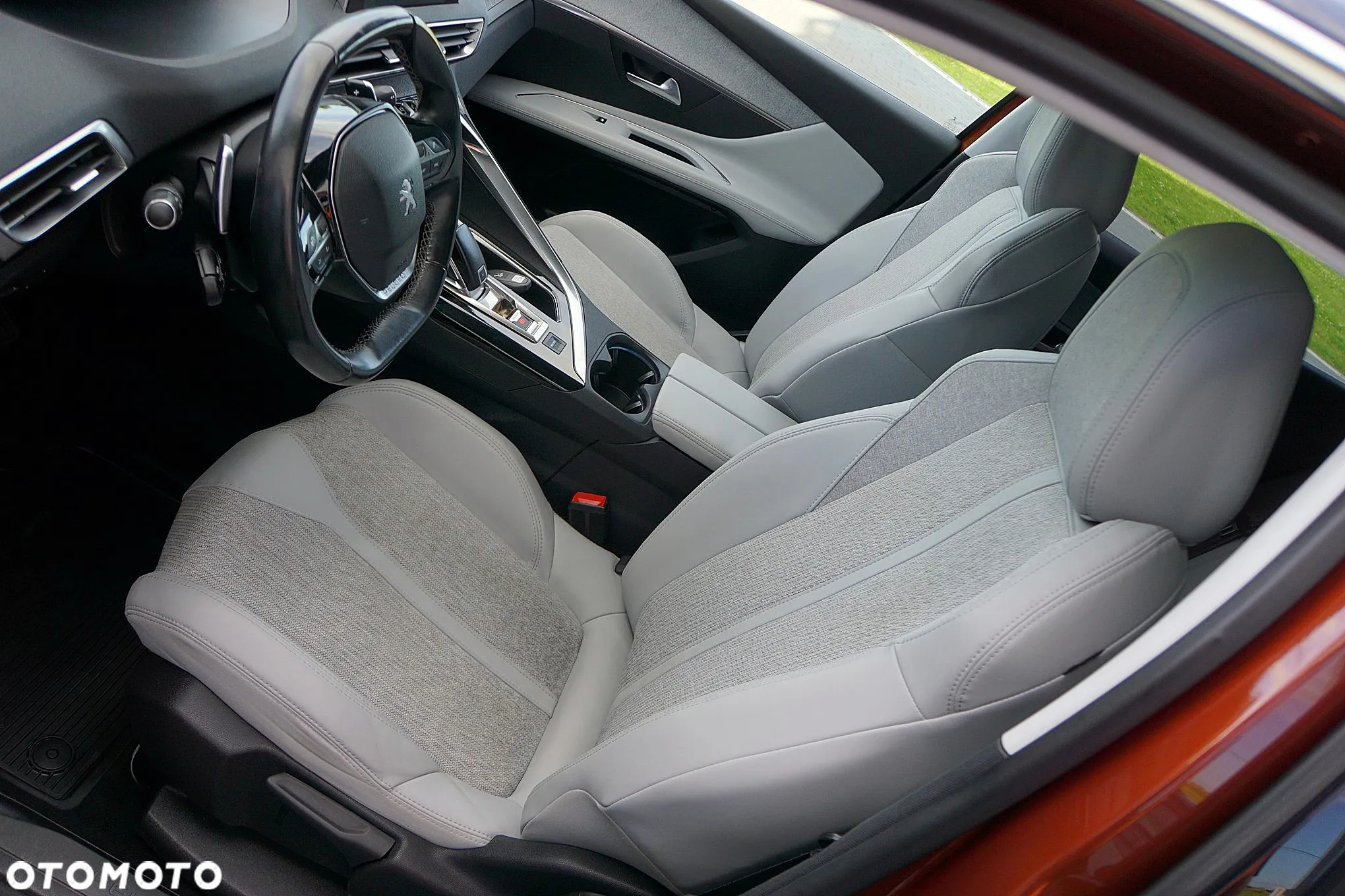 Peugeot 3008 1.6 BlueHDi Allure S&S EAT6 - 25