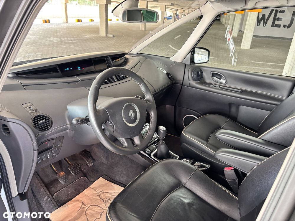Renault Grand Espace Gr 2.0 dCi Initiale - 9