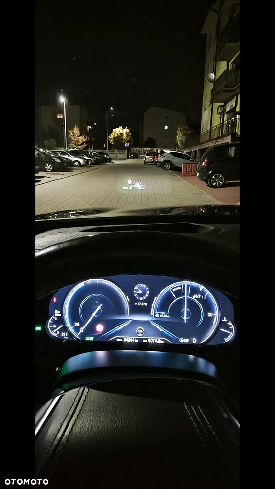 BMW Seria 5 520d xDrive Luxury Line - 31