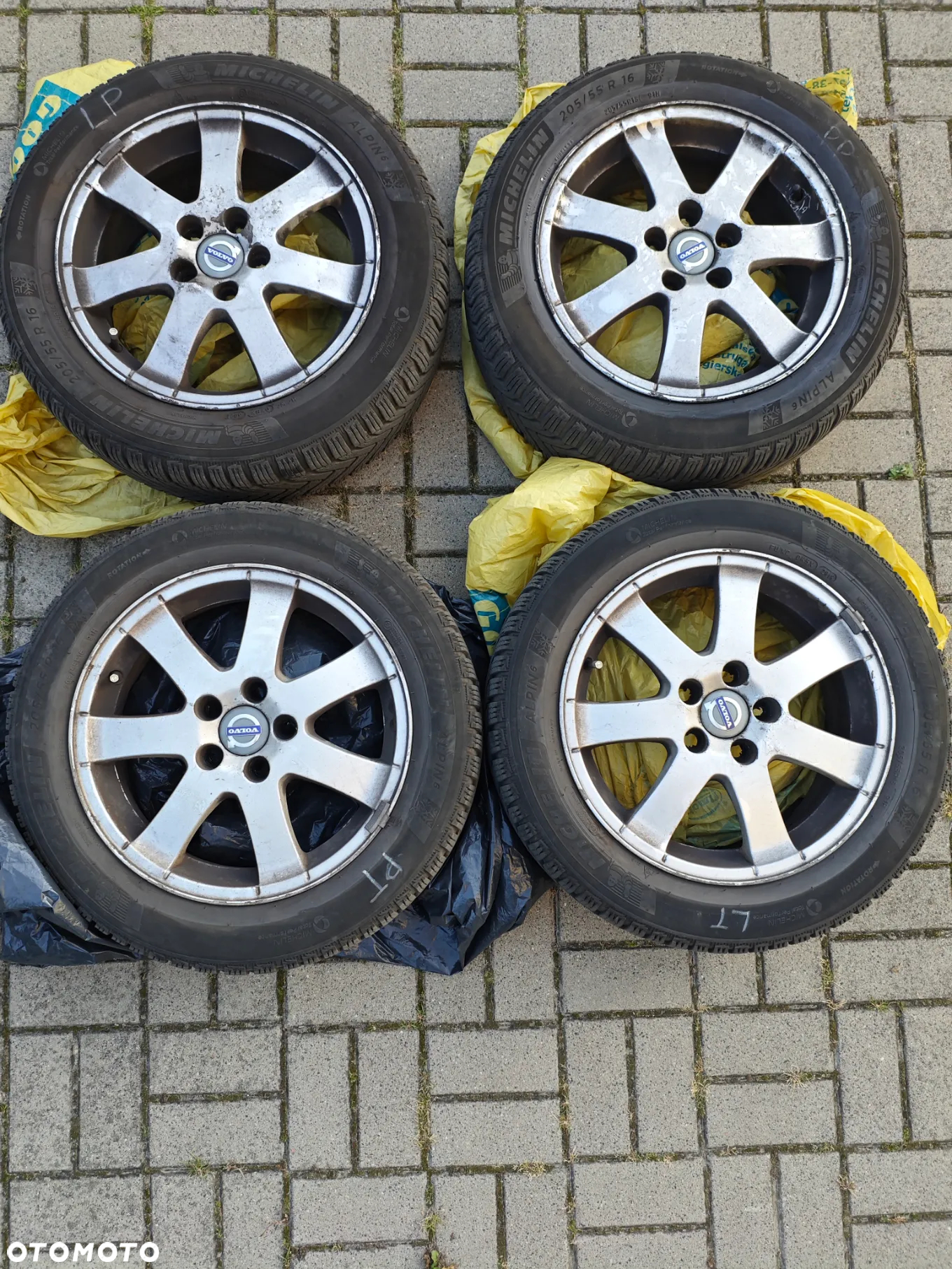 Volvo S40 2.0D Momentum - 17